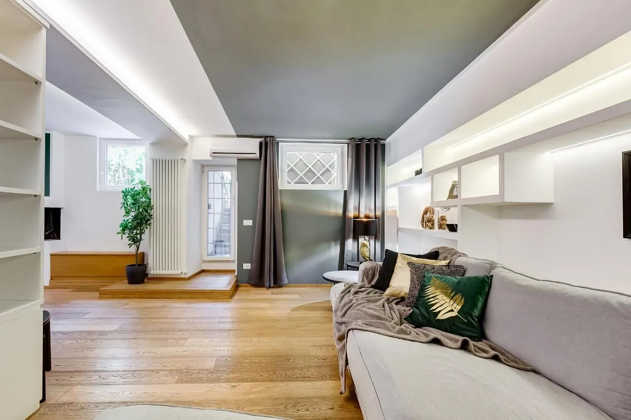Bdc - The Secret Garden In Trevi Apartment Rome