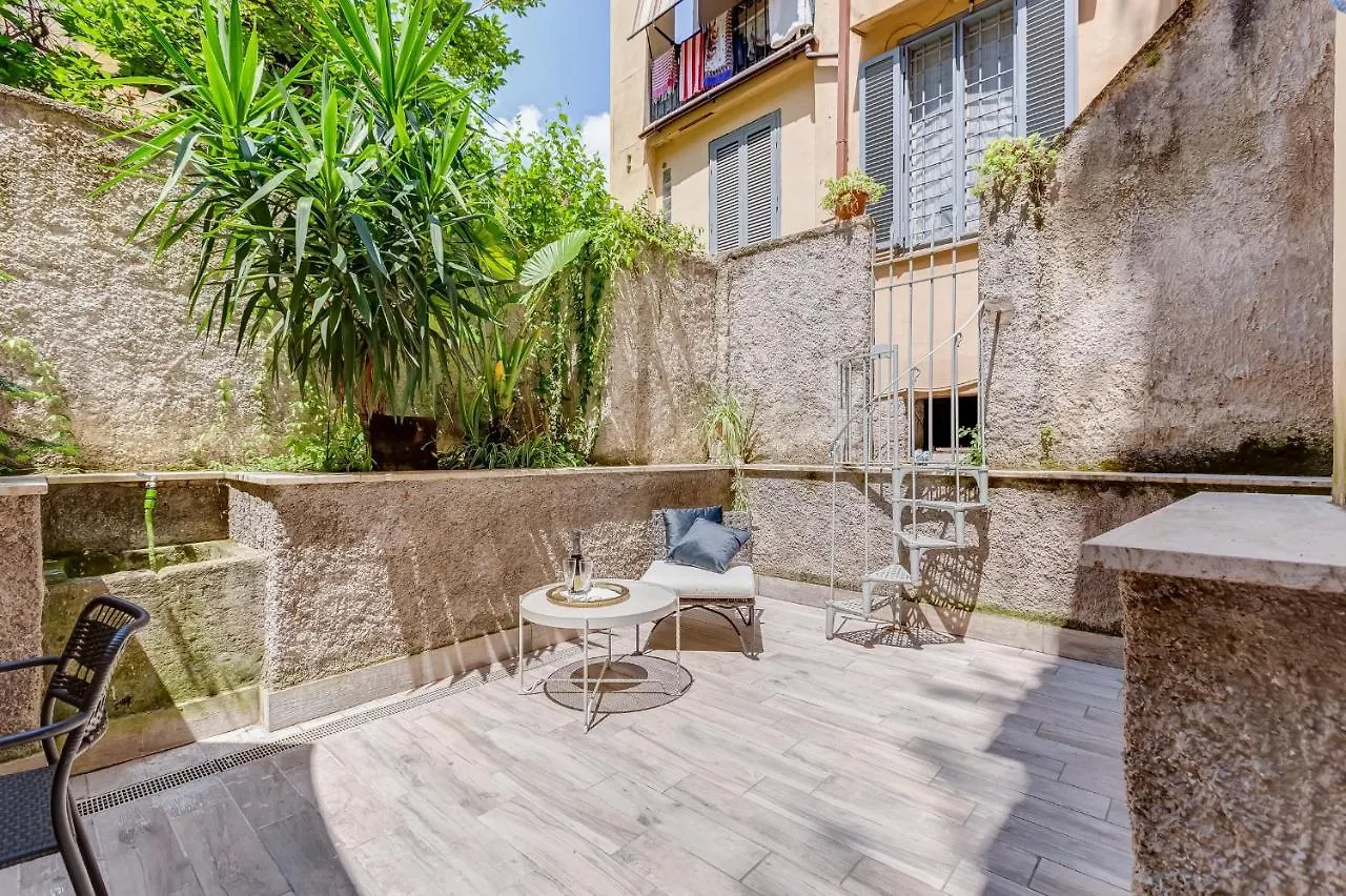 Bdc - The Secret Garden In Trevi Apartment Rome
