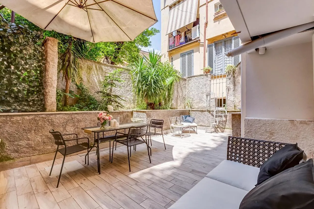 Bdc - The Secret Garden In Trevi Apartment Rome Italy