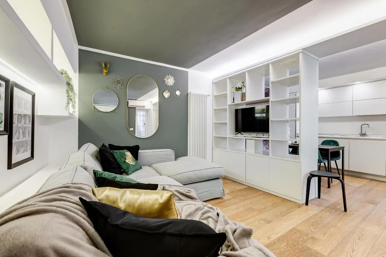 Bdc - The Secret Garden In Trevi Apartment Rome