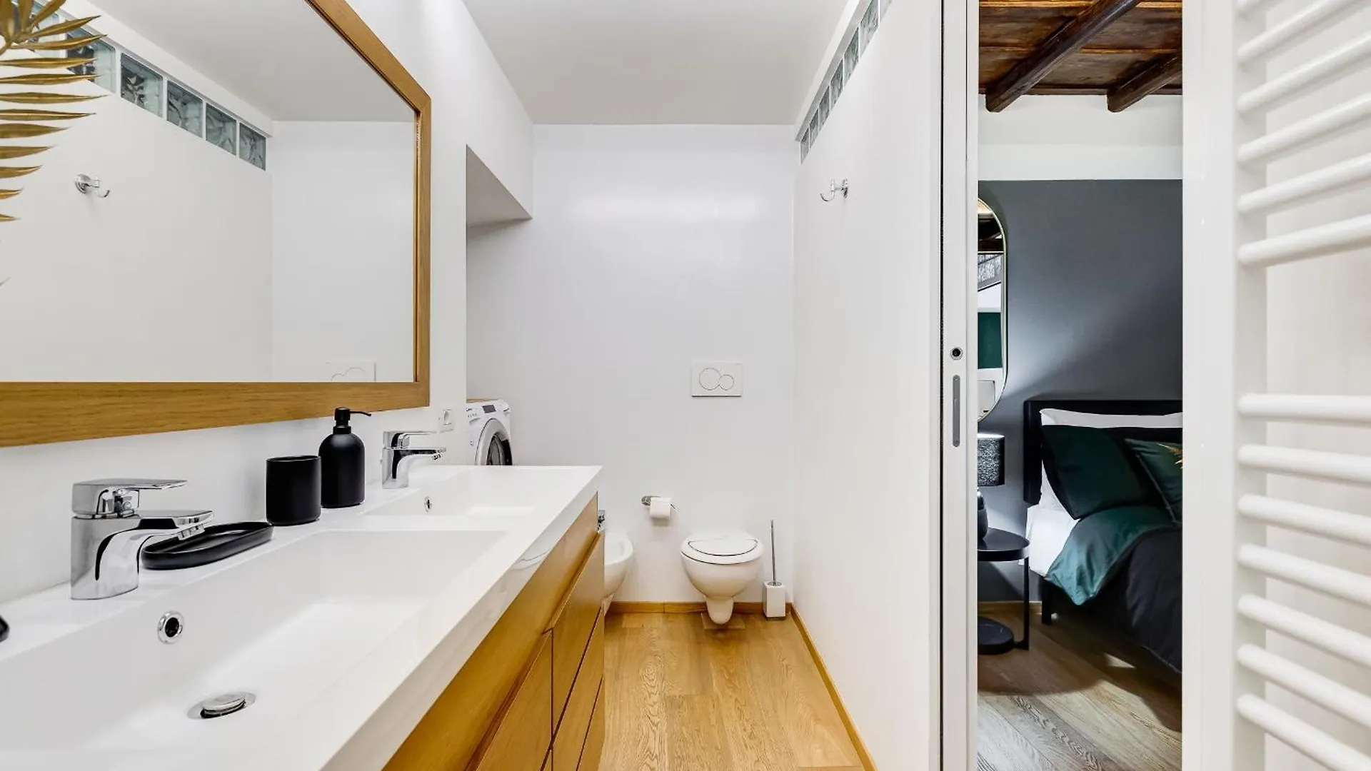 Bdc - The Secret Garden In Trevi Apartment Rome