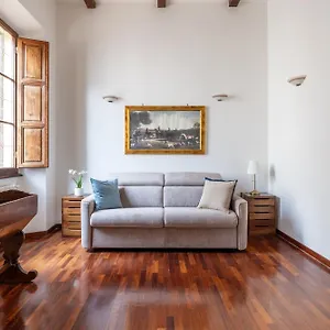 Appartamento Luxury In The Heart Of - Near Metro A And B, Roma